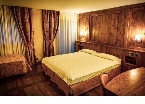 Hotel - Les Rochers [108]